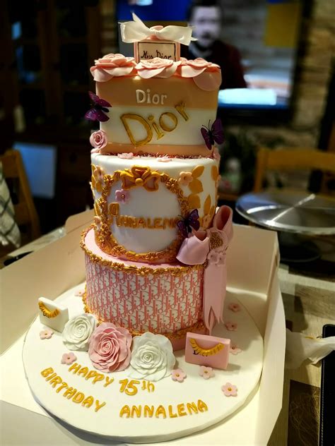 dior cake